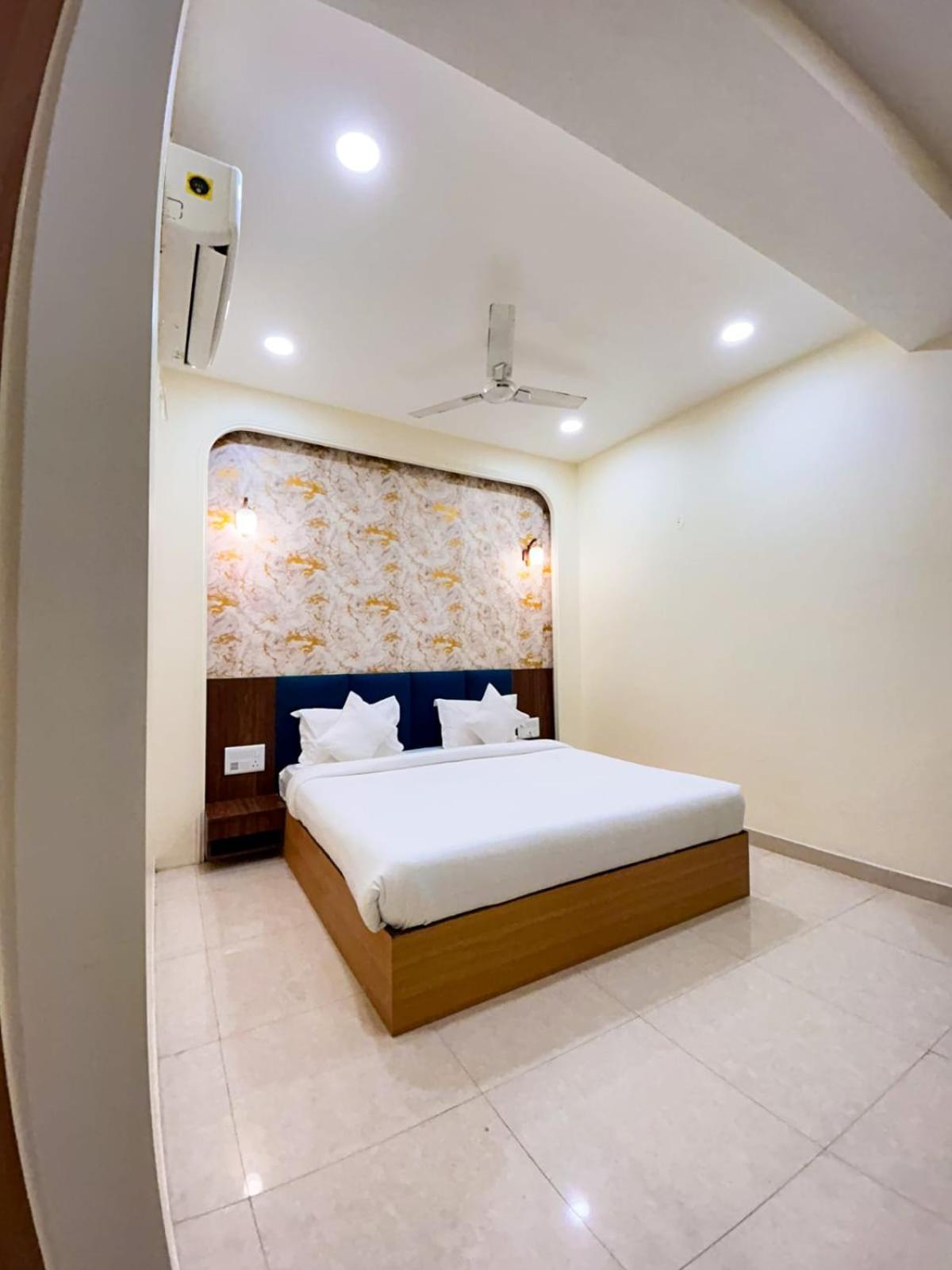 Hotel The Blue Vista Greater Noida Exteriér fotografie