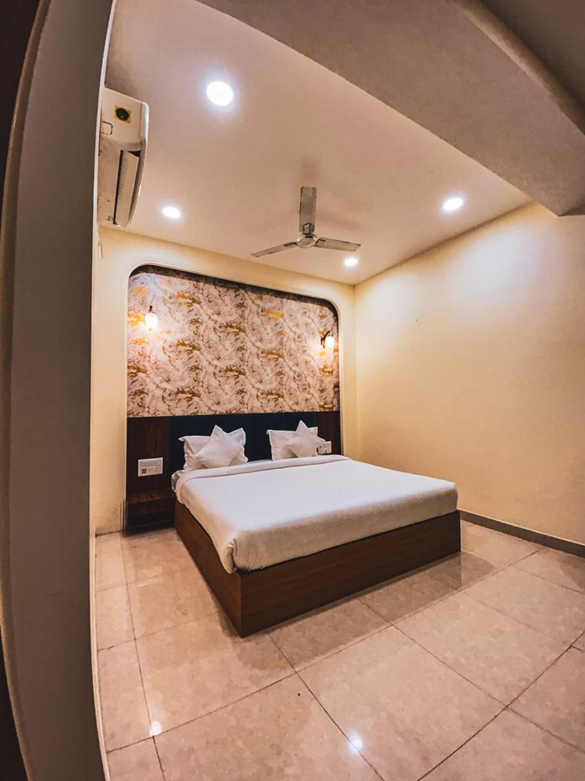 Hotel The Blue Vista Greater Noida Exteriér fotografie