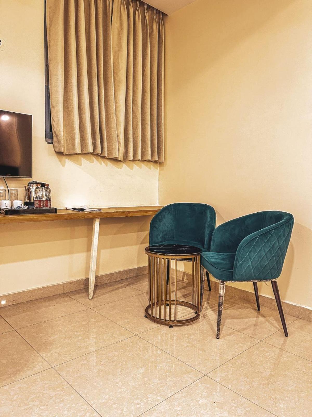 Hotel The Blue Vista Greater Noida Exteriér fotografie